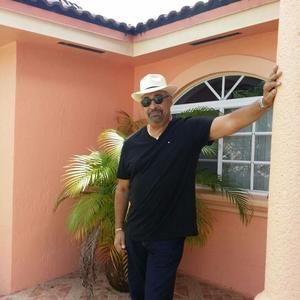 Meet your Posher, Raymond